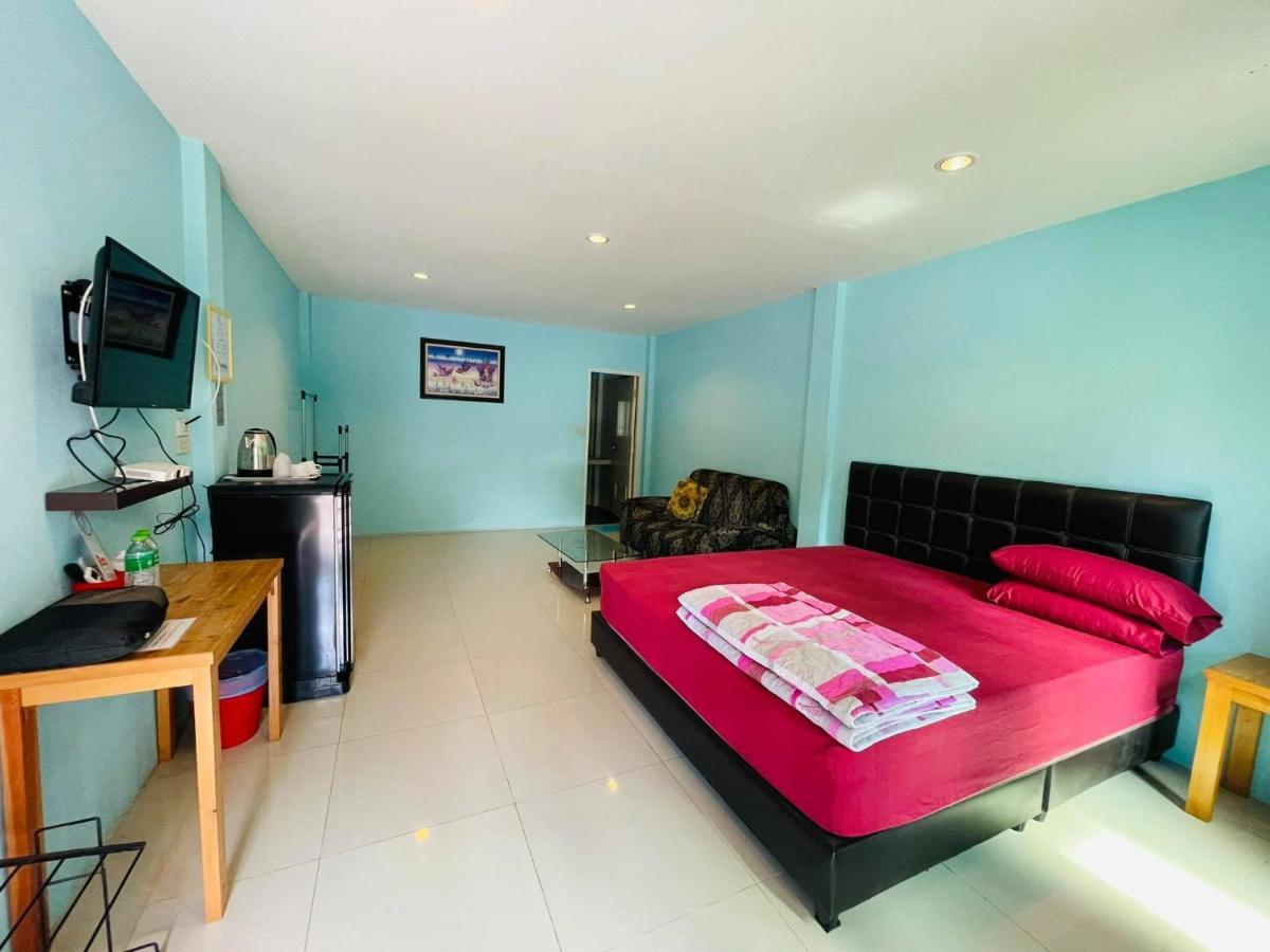 Baan Sri Family Hotel Kabin Buri Luaran gambar