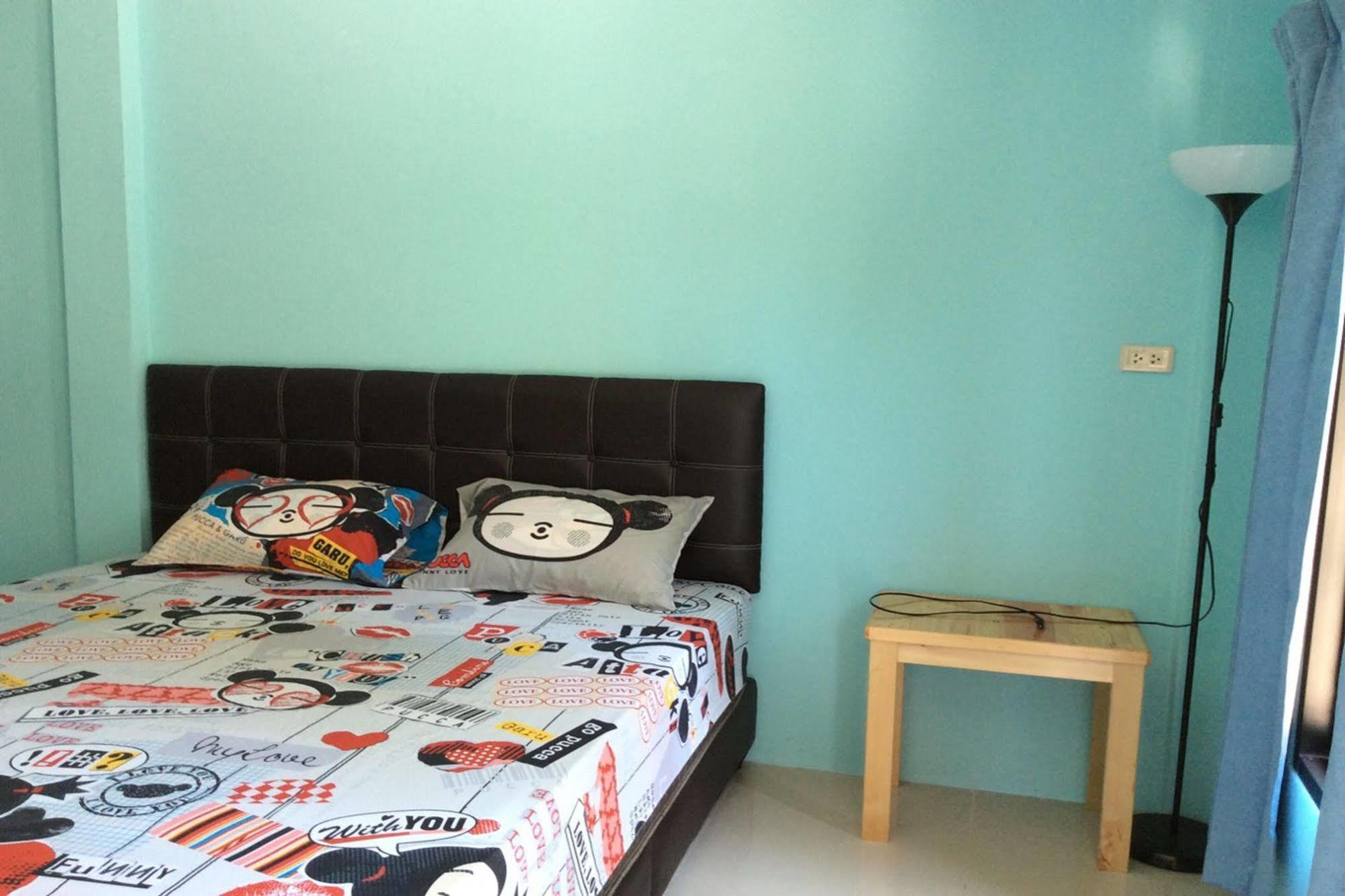 Baan Sri Family Hotel Kabin Buri Luaran gambar